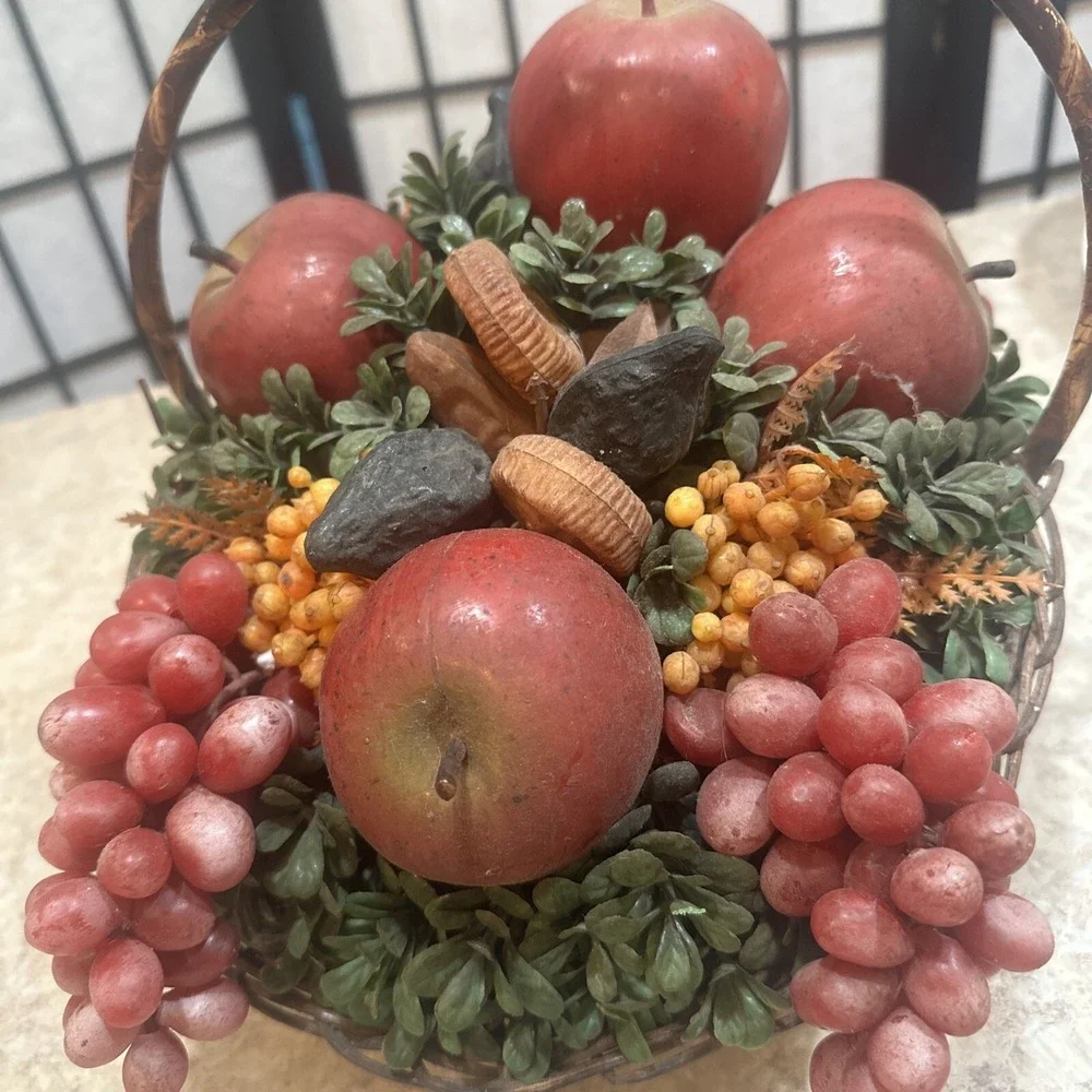 Plastic‎ Faux Fruit Table Basket Decoration Grapes Apples MCM Vintage Artificial